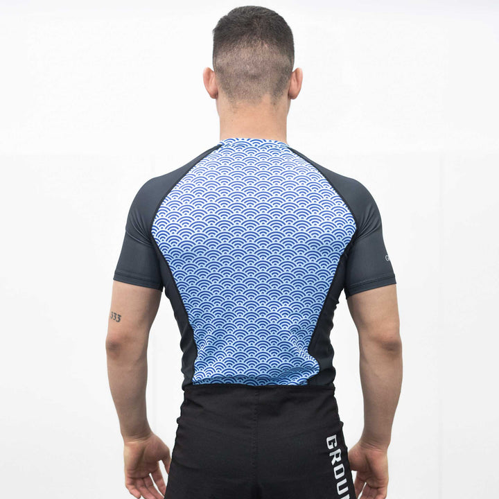 Waves Rashguard