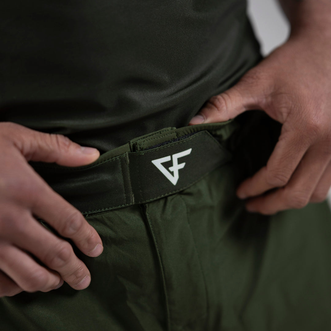 Aero Shorts Military Green