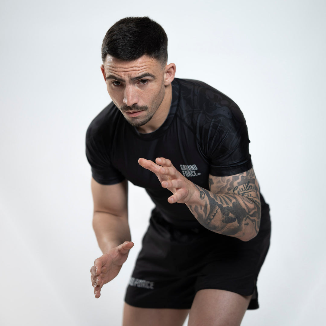 Wolf Rashguard Black - Short Sleeve